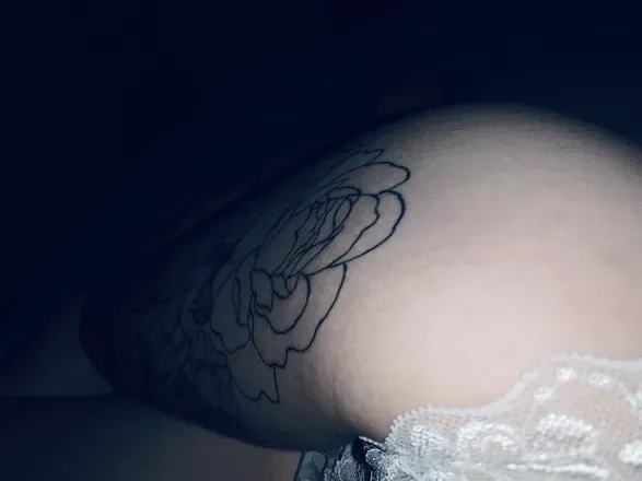 OnlyFans cuenta luxtinaxo header 2