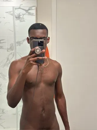 OnlyFans cuenta bisexual_blackk avatar 1