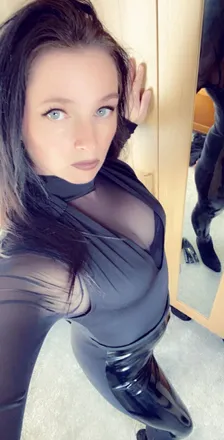 OnlyFans cuenta u99104106 header 2