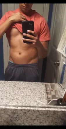 OnlyFans cuenta theguynextd00r header 2