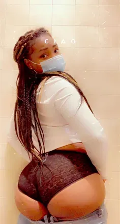 OnlyFans cuenta princessdynasty header 2