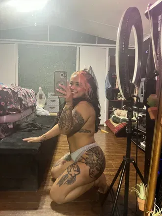OnlyFans cuenta ivy0420 avatar 1