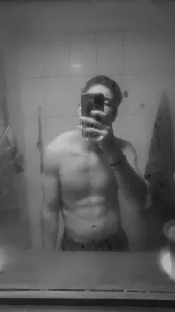 OnlyFans cuenta juan_7.23 avatar 1