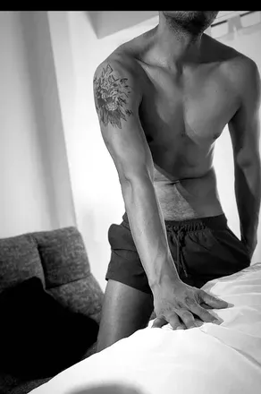 OnlyFans cuenta xtiagosantiagox header 2