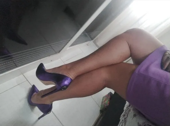 OnlyFans cuenta alessiasamira header 2