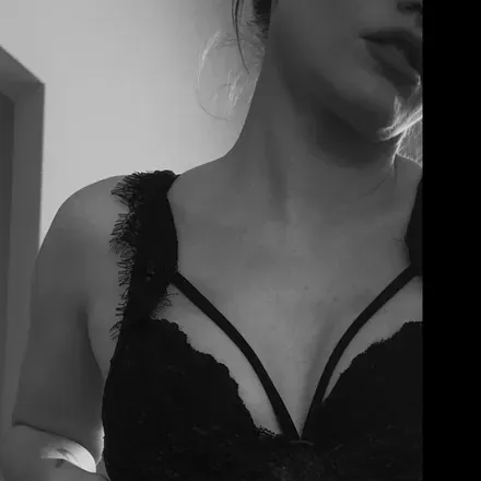 OnlyFans cuenta lovescarlettjade avatar 1