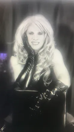OnlyFans cuenta mistressvictoria40dom avatar 1