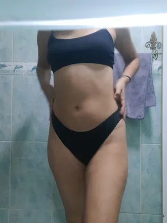 OnlyFans cuenta vanessamalvaez1 header 2
