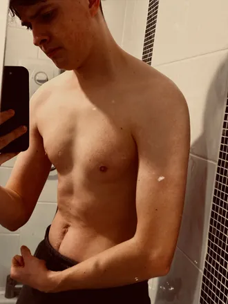 OnlyFans cuenta noahleevy header 2