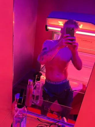 OnlyFans cuenta boyjunior69 header 2