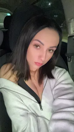 OnlyFans cuenta lauraniera avatar 1