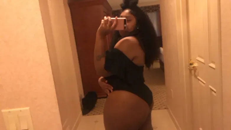 OnlyFans account  britmoore96 header 2
