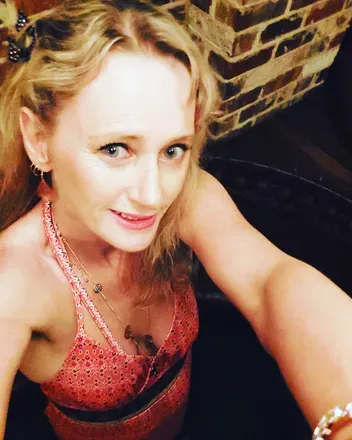 OnlyFans account  michellek_xx avatar 1