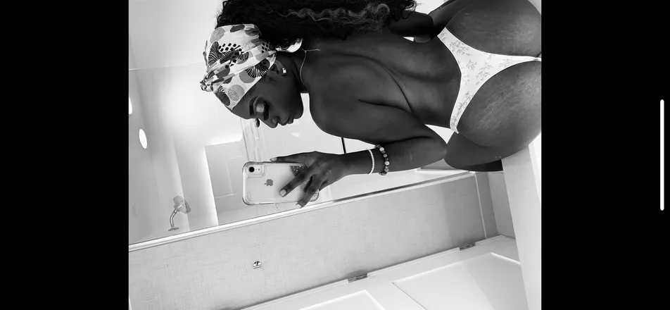 OnlyFans cuenta lovelykaybaby header 2