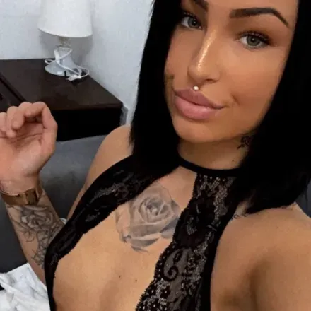 OnlyFans cuenta peachybria avatar 1