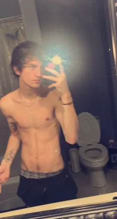 OnlyFans cuenta tattedbrizz header 2