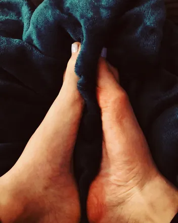 OnlyFans cuenta cherryadams99 header 2