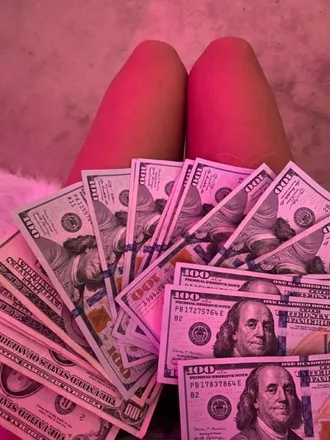 OnlyFans cuenta sooffialuveri header 2
