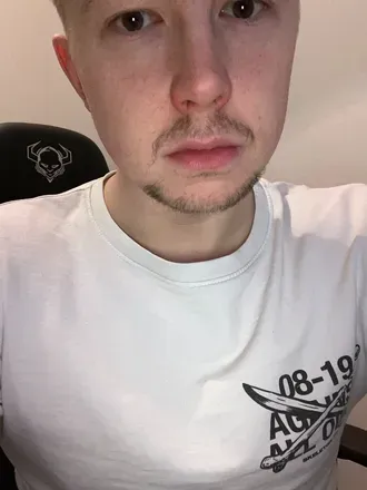 OnlyFans cuenta slavus9 avatar 1