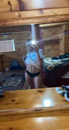 OnlyFans cuenta kylie-j avatar 1