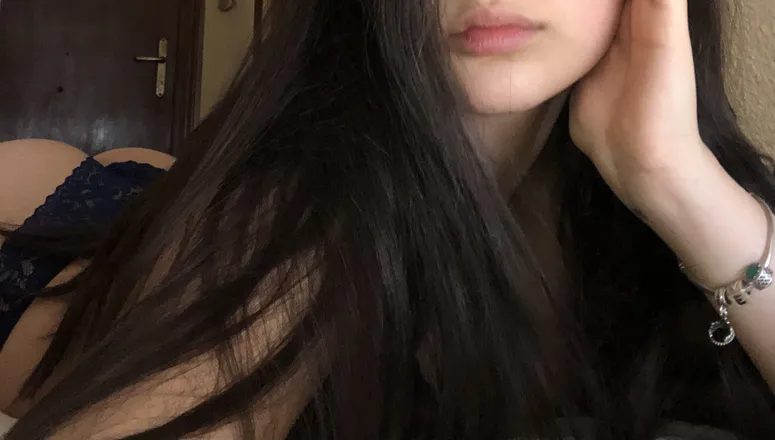 OnlyFans account  sweetieehoneey header 2