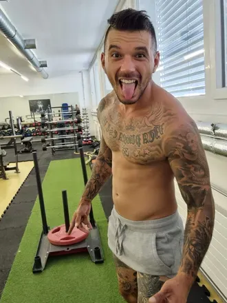 OnlyFans cuenta toyboyxxx header 2