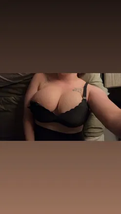 OnlyFans cuenta kelli_vaughan header 2