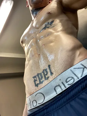 OnlyFans account  boyzlitaquera header 2