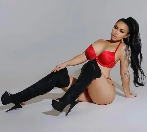 OnlyFans cuenta thekimcashian avatar 1