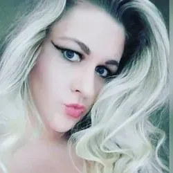 OnlyFans cuenta redrosewhite avatar 1