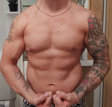 OnlyFans cuenta jotaar33 header 2