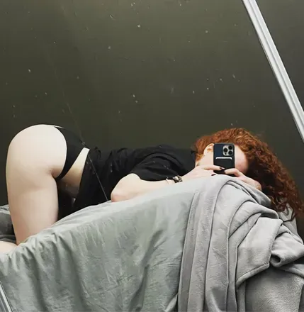 OnlyFans cuenta mynamesnot7 header 2