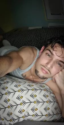 OnlyFans cuenta dylan20.4 header 2