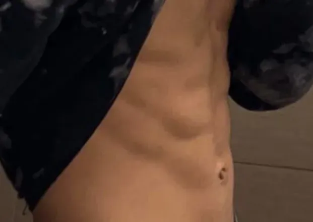 OnlyFans cuenta hungloverboiii avatar 1