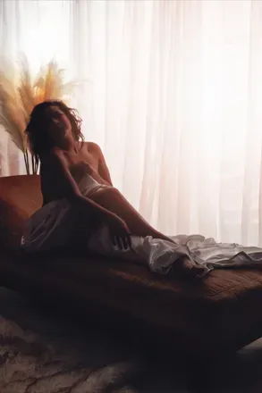 OnlyFans cuenta dawninthenight header 2