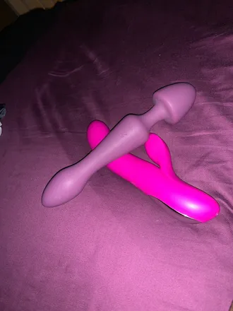 OnlyFans cuenta plush-pound header 2