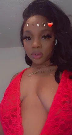 OnlyFans cuenta areal_goddess header 2