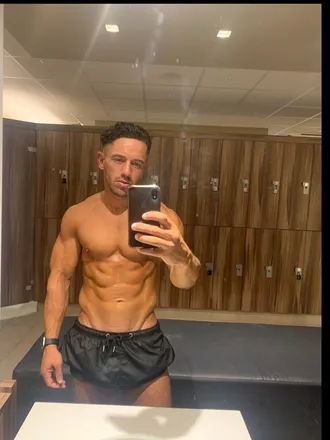 OnlyFans account  rappoluke header 2