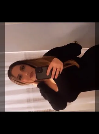 OnlyFans account  alysexoxo11 header 2
