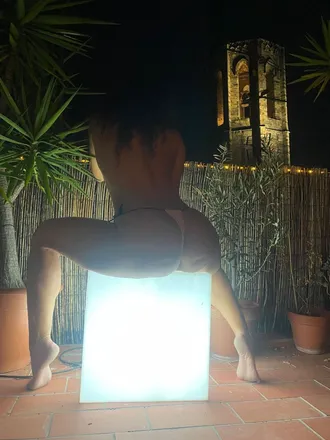 OnlyFans cuenta bluelucy7 header 2