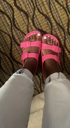 OnlyFans cuenta pretteefeetgal avatar 1