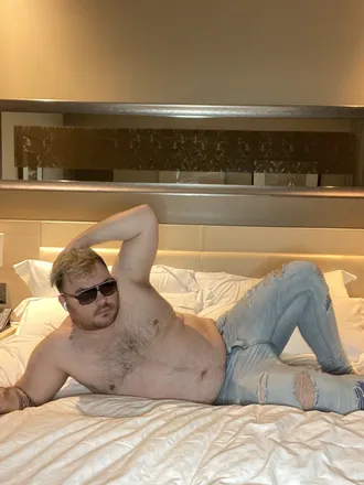 OnlyFans cuenta jasonvic1 header 2