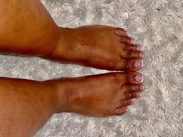 OnlyFans cuenta lick_mypretttyy_toes avatar 1