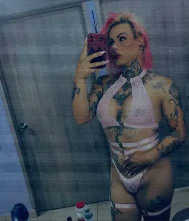 OnlyFans cuenta july_munox header 2