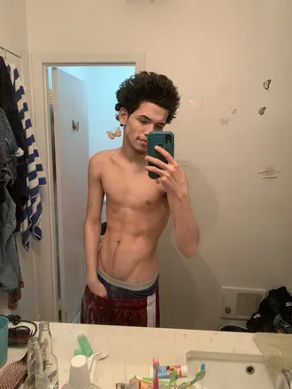 OnlyFans cuenta kannabiis header 2