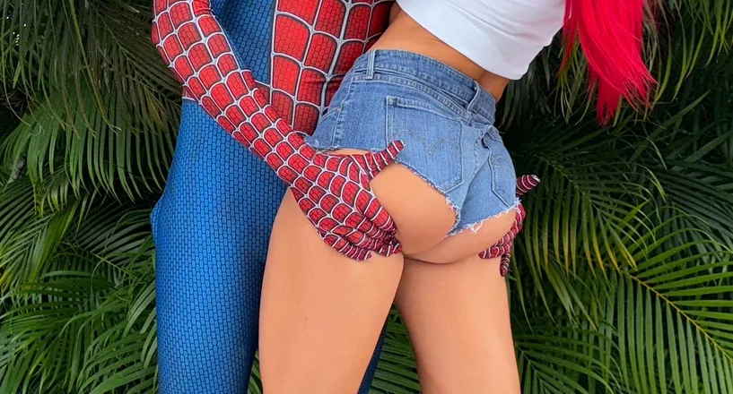OnlyFans account  spider.web header 2