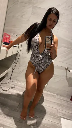 OnlyFans cuenta r0sepetalsh0werz header 2