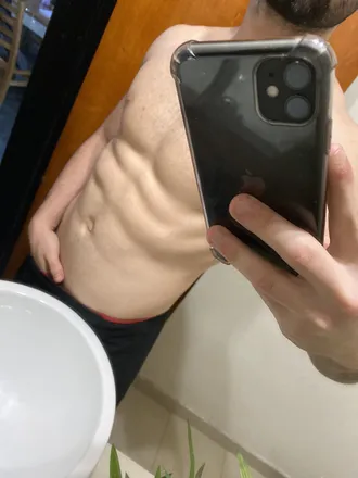 OnlyFans cuenta troyharris332 header 2