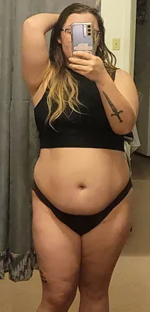OnlyFans cuenta curvycarly19 avatar 1