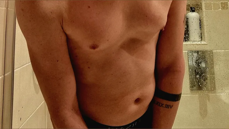 OnlyFans cuenta thehungbtm header 2